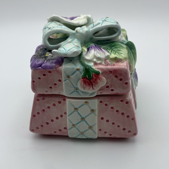 Fitz and Floyd Vintage Essentials Porcelain Blue Floral Themed Square Trinket bx - Picture 3 of 7